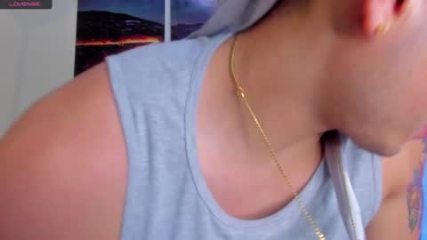 Snapshot of mattsaill_ chatting on 12-12-24, 11:40 mattsaill_ online show from 12-12-24, 11:40