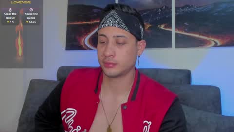 Snapshot of mattsaill_ chatting on 01-17-25, 03:23 mattsaill_ online show from 01-17-25, 03:23