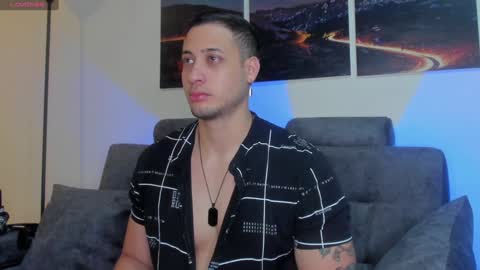 Snapshot of mattsaill_ chatting on 02-06-25, 11:21 mattsaill_ online show from 02-06-25, 11:21