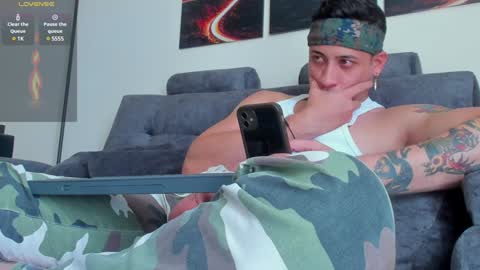 Snapshot of mattsaill_ chatting on 02-08-25, 06:01 mattsaill_ online show from 02-08-25, 06:01