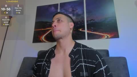 Snapshot of mattsaill_ chatting on 02-25-25, 01:30 mattsaill_ online show from 02-25-25, 01:30