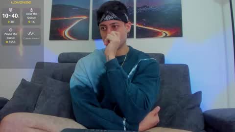Snapshot of mattsaill_ chatting on 10-10-25, 02:05 mattsaill_ online show from 10-10-25, 02:05
