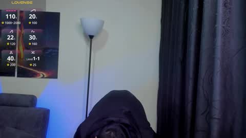 Snapshot of mattsaill_ chatting on 10-14-25, 12:44 mattsaill_ online show from 10-14-25, 12:44