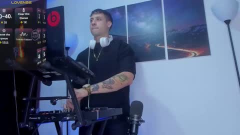 mattsaill_ online show from 11-18-25, 01:22