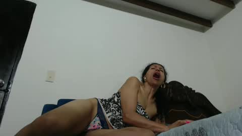 matturewet online show from 03-05-25, 05:07