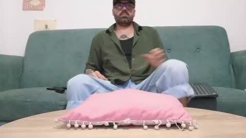 Matt online show from 05-18-26, 10:26