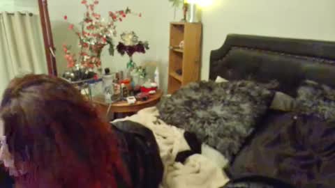 Snapshot of matty_tina chatting on 12-19-24, 10:56 Tina and Matty online show from 12-19-24, 10:56