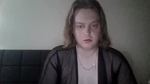 Snapshot of mattyboo69 chatting on 12-18-25, 12:49 Matty online show from 12-18-25, 12:49