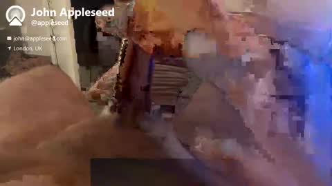 Snapshot of mattyrazz chatting on 11-06-25, 02:34 NiceBigJuicyHead online show from 11-06-25, 02:34