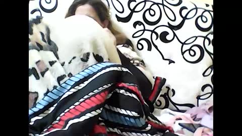 Snapshot of mature_sweet3827 chatting on 12-11-24, 06:47 mature_sweet3827 online show from 12-11-24, 06:47