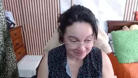 Sonia online show from 09-19-25, 09:26