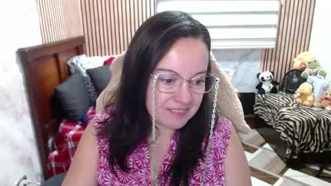 Sonia online show from 04-18-26, 09:59