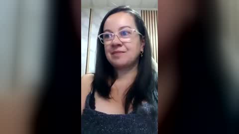 Snapshot of mature_wolf chatting on 06-27-26, 08:14 Sonia online show from 06-27-26, 08:14