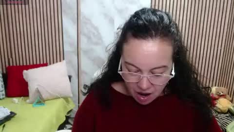 Snapshot of mature_wolf chatting on 07-29-26, 03:54 Sonia online show from 07-29-26, 03:54
