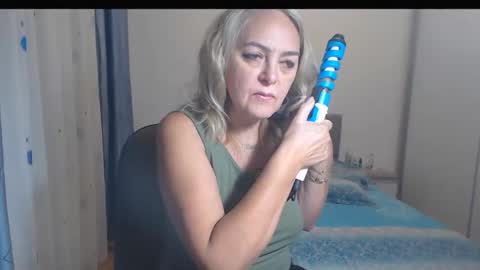 maturediana online show from 10-27-25, 02:59