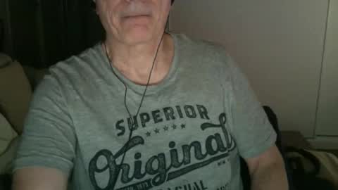 Snapshot of maturehotman chatting on 01-09-25, 08:44 maturehotman online show from 01-09-25, 08:44