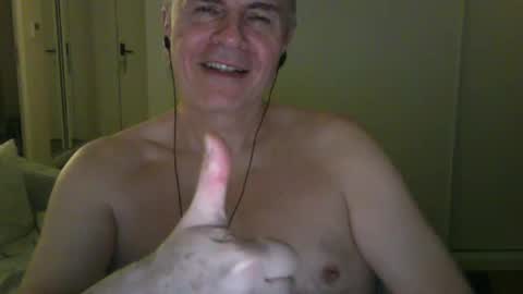 Snapshot of maturehotman chatting on 02-25-25, 07:14 maturehotman online show from 02-25-25, 07:14