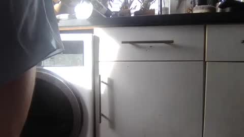 Snapshot of matureman1234 chatting on 10-25-25, 09:50 matureman1234 online show from 10-25-25, 09:50