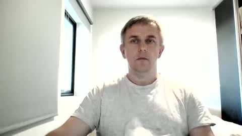 matureontheedge online show from 06-08-26, 04:51