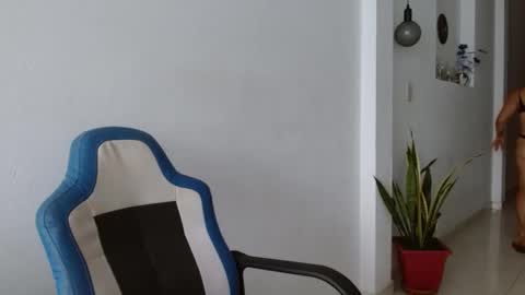 Snapshot of maturetigress4c chatting on 02-09-25, 01:14 Cecilia online show from 02-09-25, 01:14