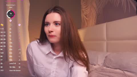 Lily online show from 01-28-25, 01:29