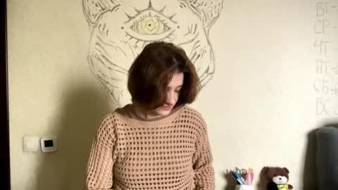 Snapshot of maureenstrozzi chatting on 12-02-25, 06:08 Mari online show from 12-02-25, 06:08