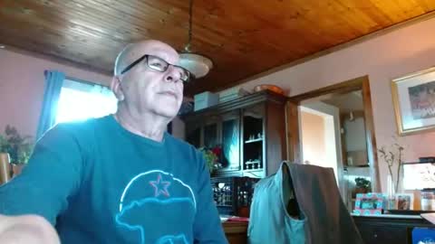 Maurice online show from 12-14-24, 01:59
