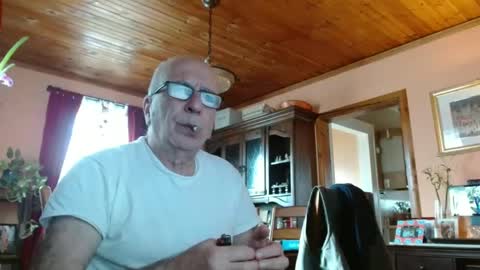 Maurice online show from 02-10-25, 04:36