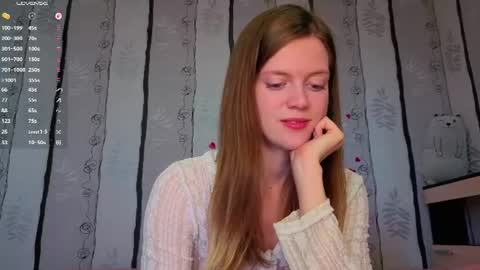 Snapshot of maurineneverman chatting on 06-12-26, 08:24 Lucy online show from 06-12-26, 08:24