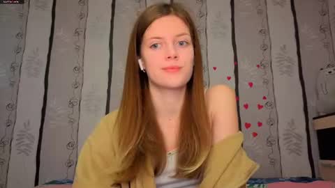 Snapshot of maurineneverman chatting on 06-29-26, 08:20 Lucy online show from 06-29-26, 08:20
