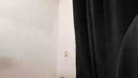 Snapshot of mauroo2025 chatting on 01-18-25, 11:22 mauroo2025 online show from 01-18-25, 11:22