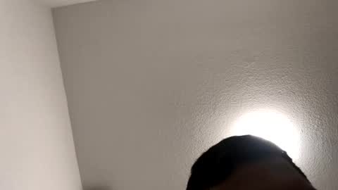 Snapshot of mauroo2025 chatting on 09-11-25, 01:44 mauroo2025 online show from 09-11-25, 01:44