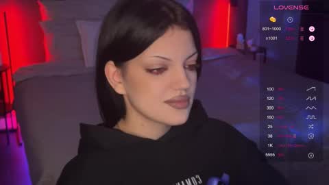 Mavis online show from 11-24-25, 11:15