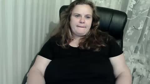 Snapshot of mavka2025 chatting on 09-20-25, 09:16 Mavka2025 online show from 09-20-25, 09:16