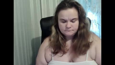 Snapshot of mavka2025 chatting on 10-24-25, 09:28 Mavka2025 online show from 10-24-25, 09:28