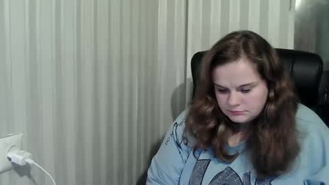 Snapshot of mavka2025 chatting on 10-27-25, 06:45 Mavka2025 online show from 10-27-25, 06:45