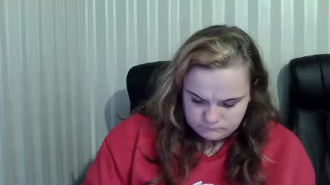 Snapshot of mavka2025 chatting on 12-15-25, 06:17 Mavka2025 online show from 12-15-25, 06:17