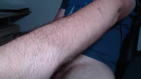 Snapshot of max12099 chatting on 09-24-25, 09:18 Max online show from 09-24-25, 09:18