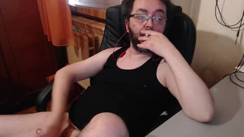 Snapshot of max818k chatting on 01-11-25, 07:49 Max online show from 01-11-25, 07:49