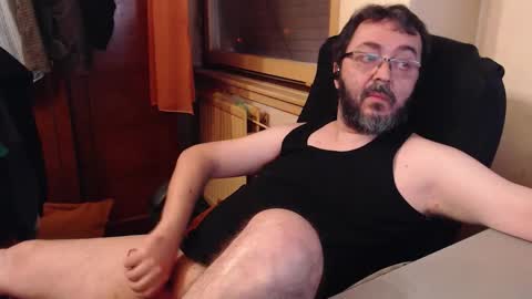 Snapshot of max818k chatting on 10-14-25, 07:20 Max online show from 10-14-25, 07:20