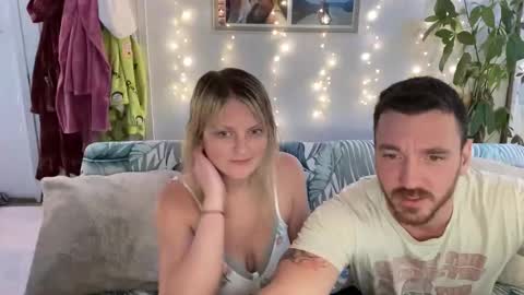 max_and_maddie online show from 01-12-26, 03:12