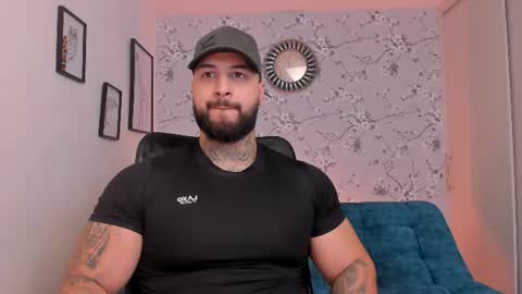 Snapshot of max_dic1 chatting on 07-05-26, 05:36 max D. online show from 07-05-26, 05:36
