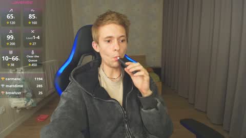 Snapshot of max_gen chatting on 12-21-24, 03:58 Max Gen with tats 24years And Ethan without tats 20 years online show from 12-21-24, 03:58