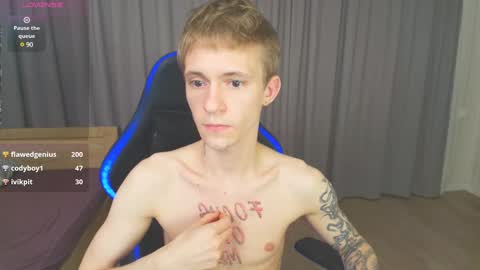 Snapshot of max_gen chatting on 02-09-25, 10:43 Max Gen with tats 24years And Ethan without tats 20 years online show from 02-09-25, 10:43