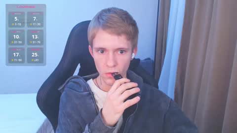 Snapshot of max_gen chatting on 03-07-25, 10:32 Max Gen with tats 24years And Ethan without tats 20 years online show from 03-07-25, 10:32