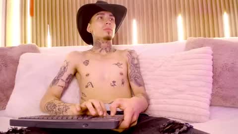 Max online show from 02-09-26, 12:53