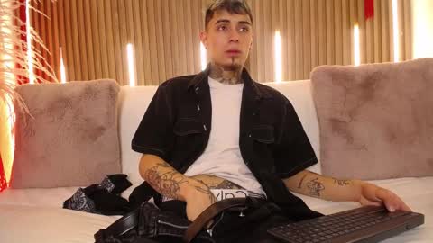 Max online show from 02-14-26, 01:08