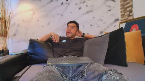 Max Hornye online show from 03-27-26, 07:13