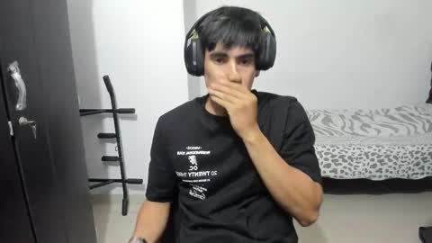 Max online show from 09-21-25, 02:13