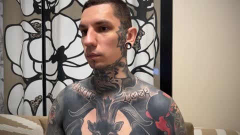 Snapshot of max_reaves chatting on 01-26-25, 06:17 online show from 01-26-25, 06:17